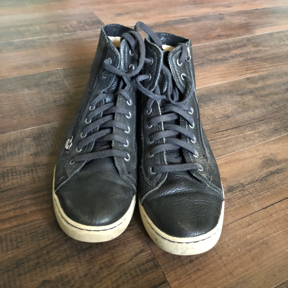 UGG Leather hightops